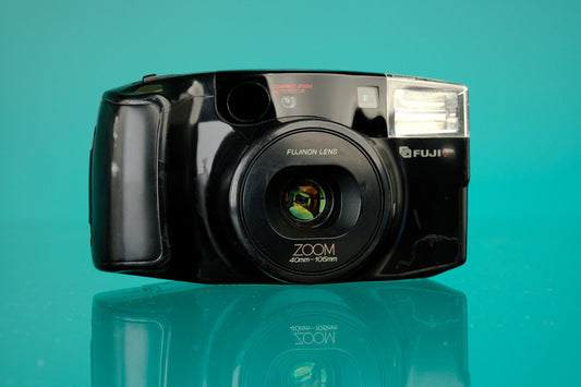 Fujifilm FZ-2000 Zoom 35mm Point and Shoot Film Camera