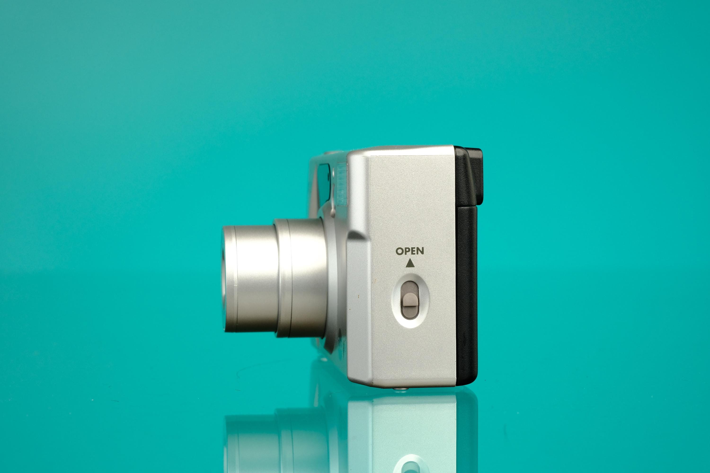 Konica Z-up 60e 35mm Point and Shoot Film Camera – Coastal Film Lab