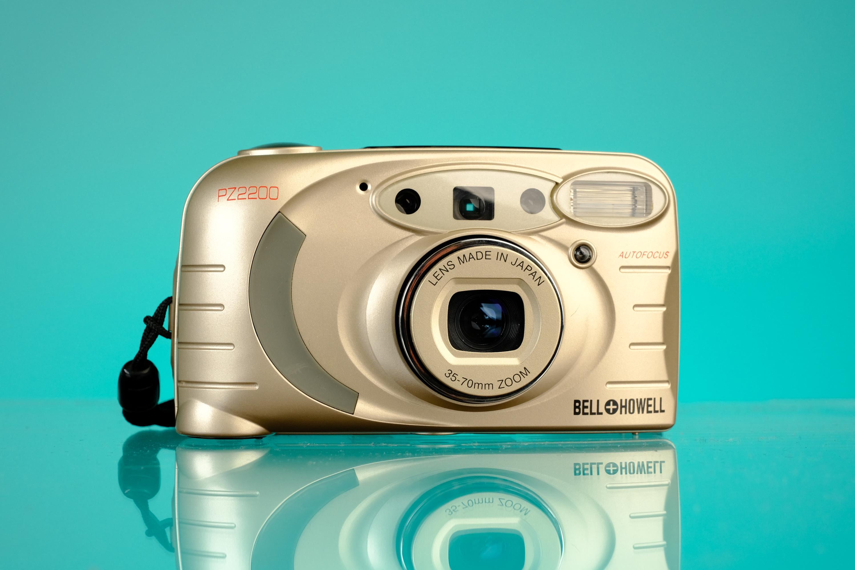Bell and Howell PZ2200 35mm Point and Shoot Film Camera – Coastal Film Lab