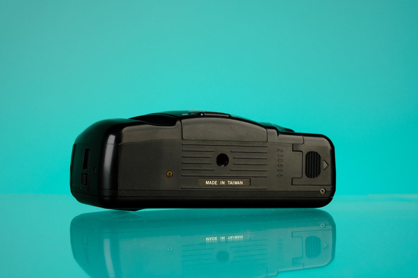 Chinon 35 AFP-III 35mm Point and Shoot Film Camera