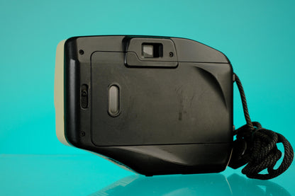 Canon Snappy Q 35mm Point and Shoot Camera