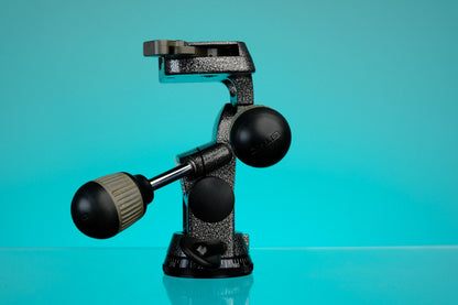 Gitzo 1172M Tripod Head w/ Plate