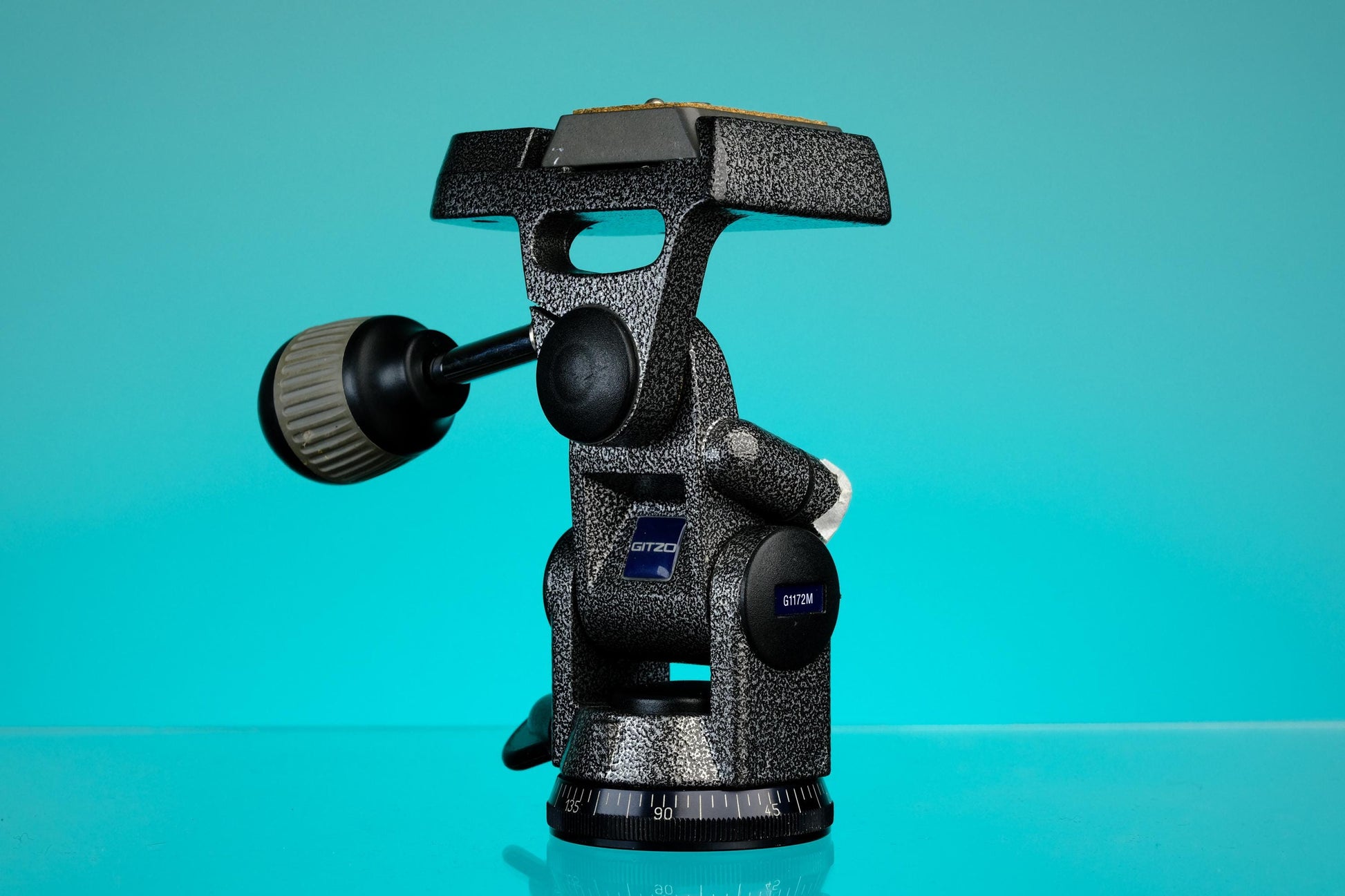 Gitzo 1172M Tripod Head w/ Plate