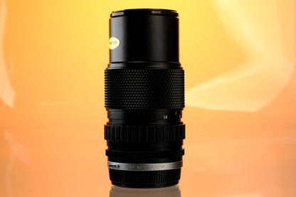 Olympus Zuiko 75-150mm f/4 Telephoto Zoom Lens