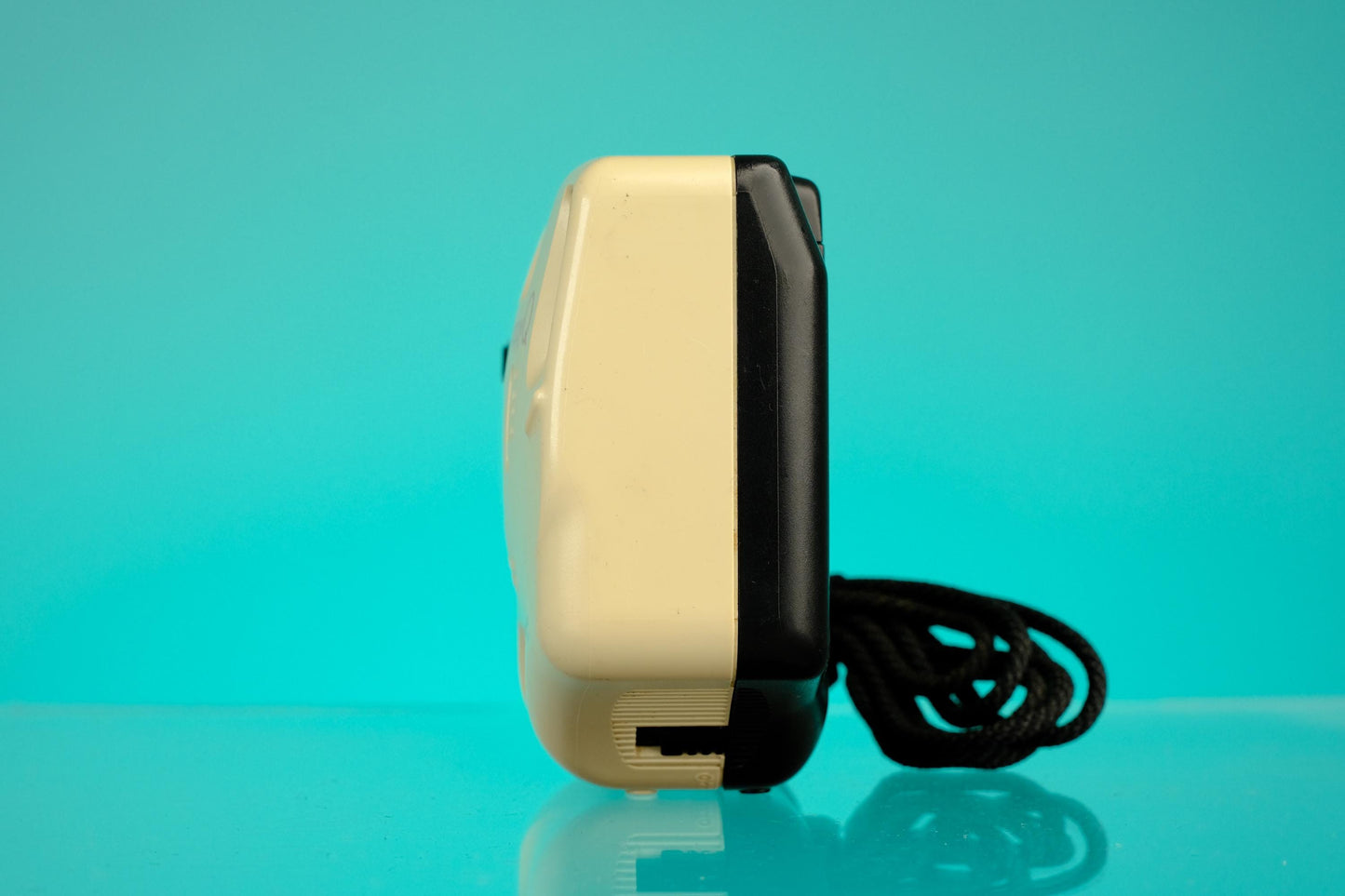 Canon Snappy Q 35mm Point and Shoot Camera