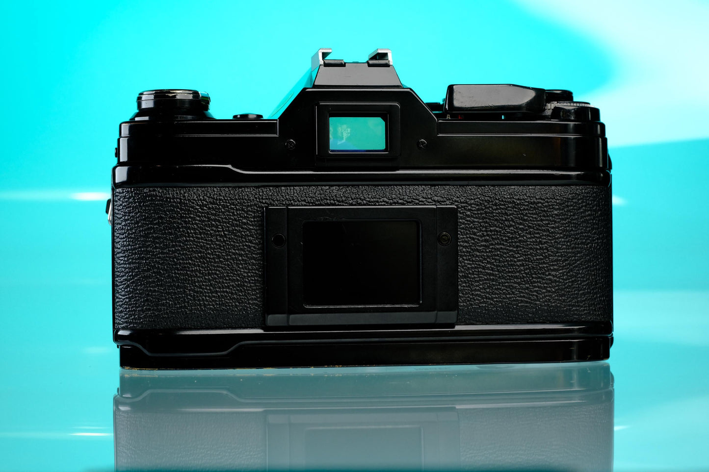 Canon AE-1 35mm SLR Film Camera (Black) + 50mm f/1.4 nFD Lens