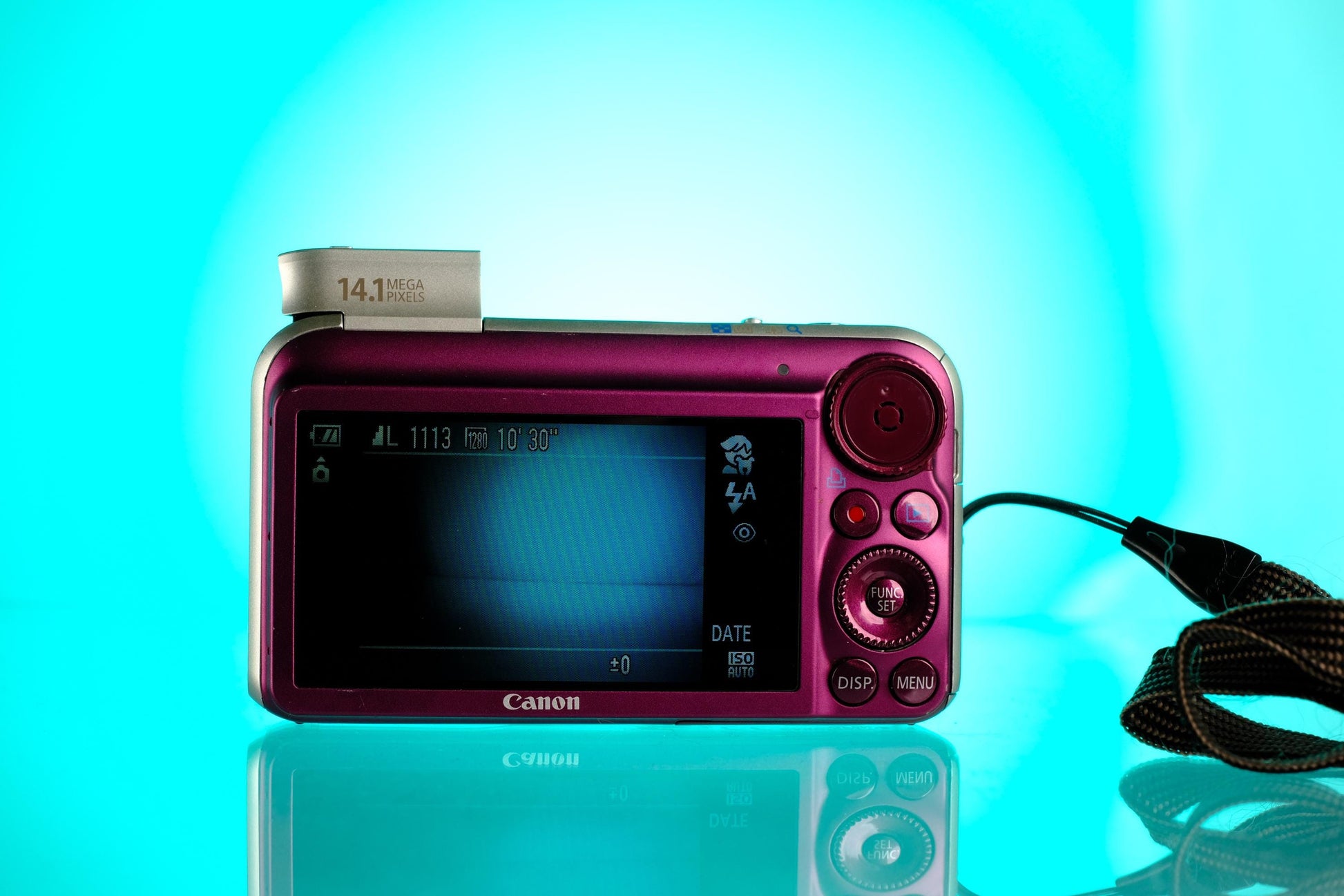 Canon Powershot SX210 IS Digital Point and Shoot Camera Digicam Starter Kit
