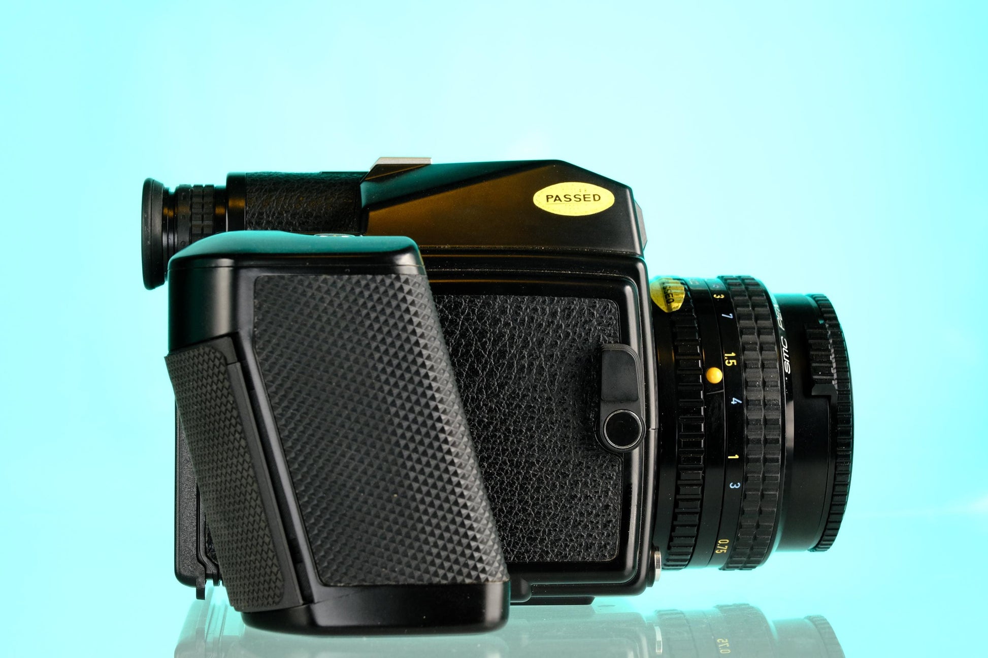 Pentax 645 Medium Format SLR + 75mm f/2.8 LS Lens