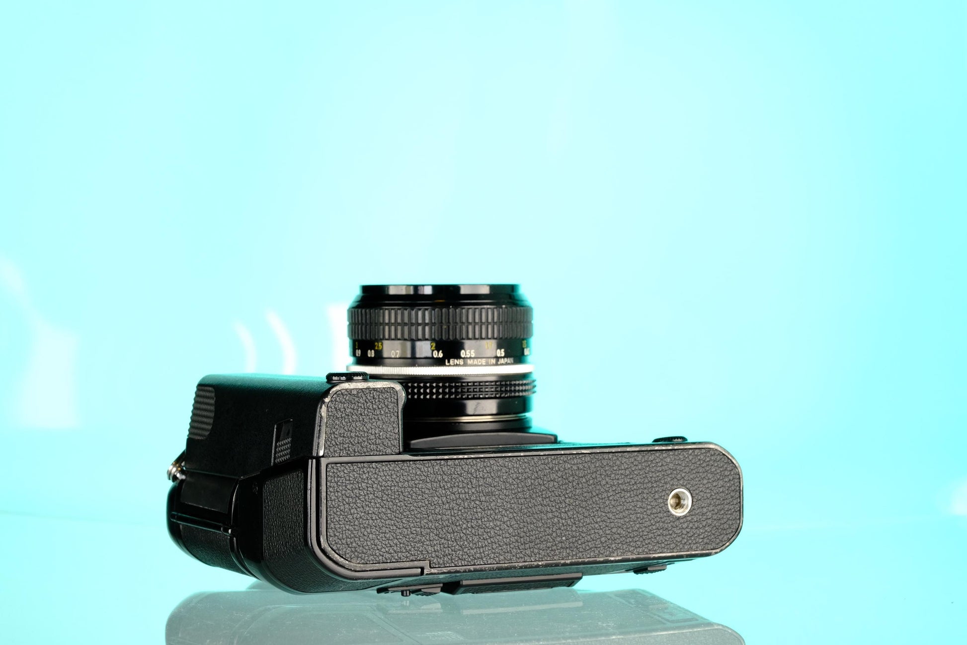 Nikon F3 HP 35mm SLR Film Camera + MD-4 Motor Drive Grip