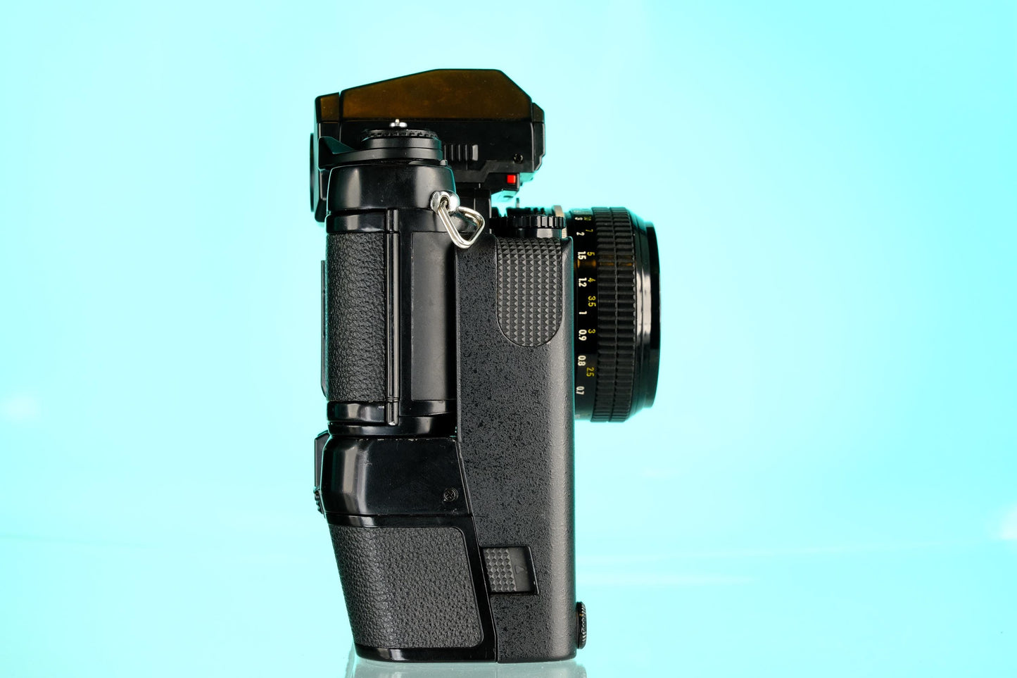 Nikon F3 HP 35mm SLR Film Camera + MD-4 Motor Drive Grip